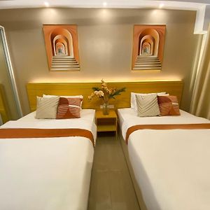 Homefort At Shore Residences